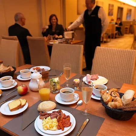 Hotel Acces 4*